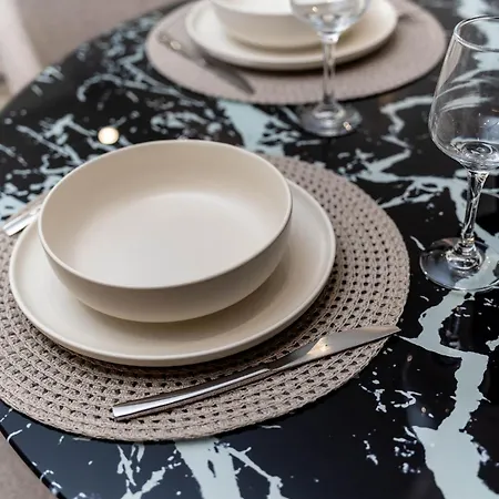 Allure Mitropoleos By G&o